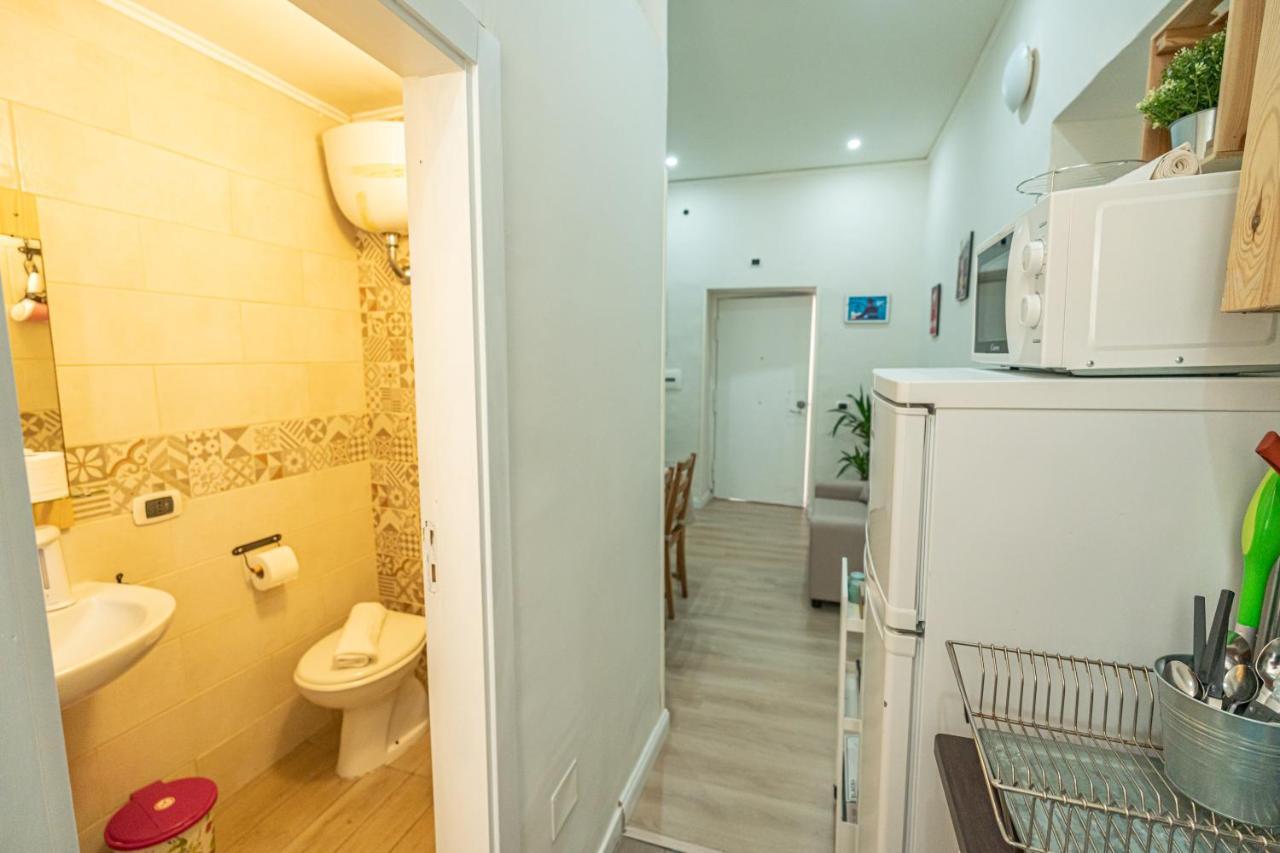 Casa Vacanze Decumano 18 Наполи Екстериор снимка